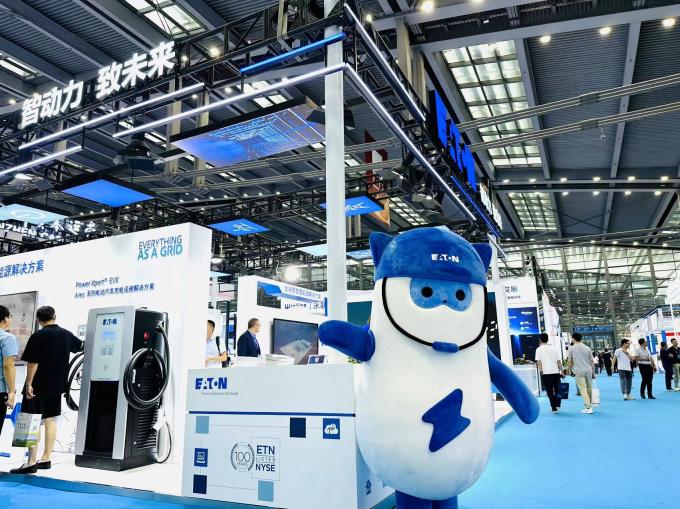 Vertiv Liebert EXS PRO 40KVA 40KW 380V Τρεις φάσεις UPS Online Πύργος UPS για δικτύωση κέντρων δεδομένων 12